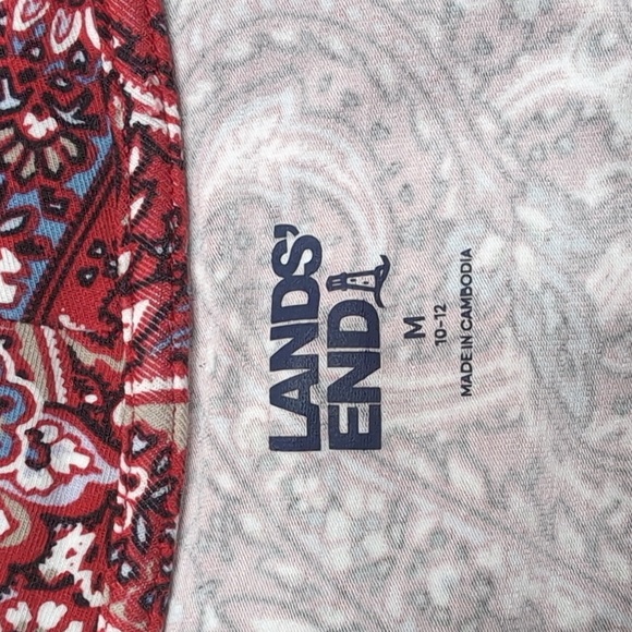 Lands' End Red Paisley 3/4 Sleeve Lightweight Jersey V-neck Top M 10-12 - Picture 5 of 13